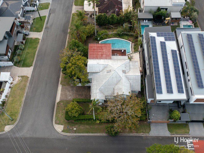 130 Sackville Street, Greenslopes QLD 4120