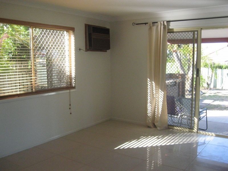 68 Greenwood Street, Wishart QLD 4122