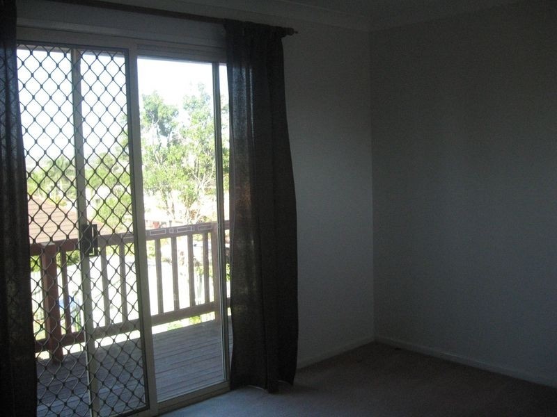 68 Greenwood Street, Wishart QLD 4122