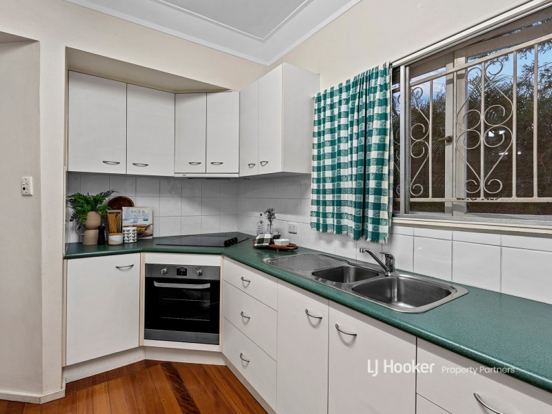 24 Lymm Street, Mount Gravatt East QLD 4122