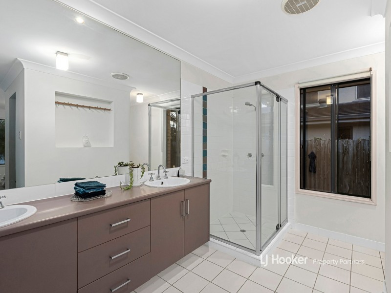 66 Craig Street, Wishart QLD 4122