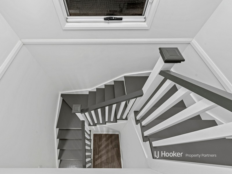 6 Chelva Street, Wishart QLD 4122