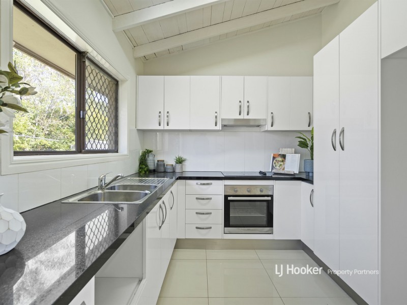 12 Pumice Street, Eight Mile Plains QLD 4113