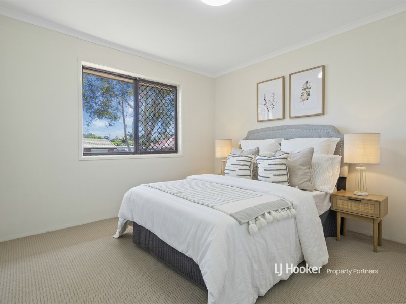 12 Pumice Street, Eight Mile Plains QLD 4113