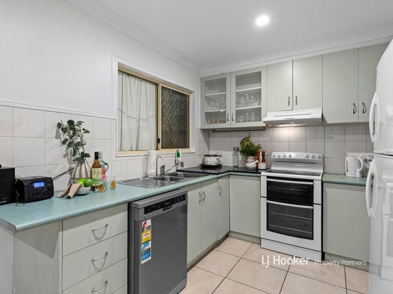 82 Bradman Street, Sunnybank Hills QLD 4109