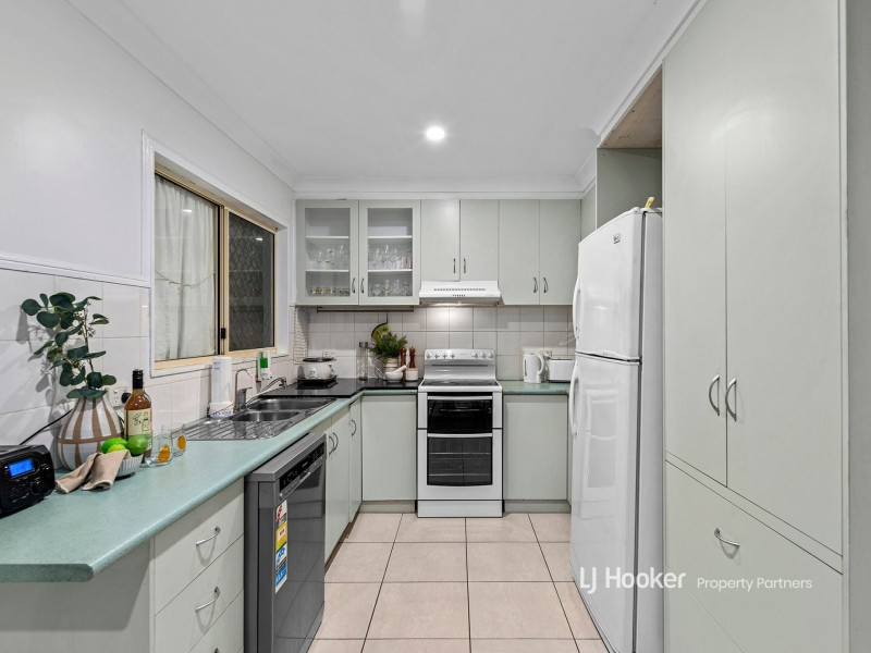 82 Bradman Street, Sunnybank Hills QLD 4109