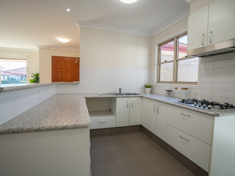 Unit 26/27 Clarendon Avenue, Bethania QLD 4205