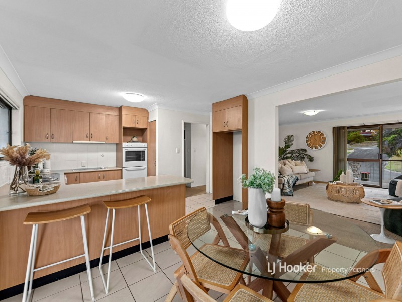 32 Frinton Street, Wishart QLD 4122