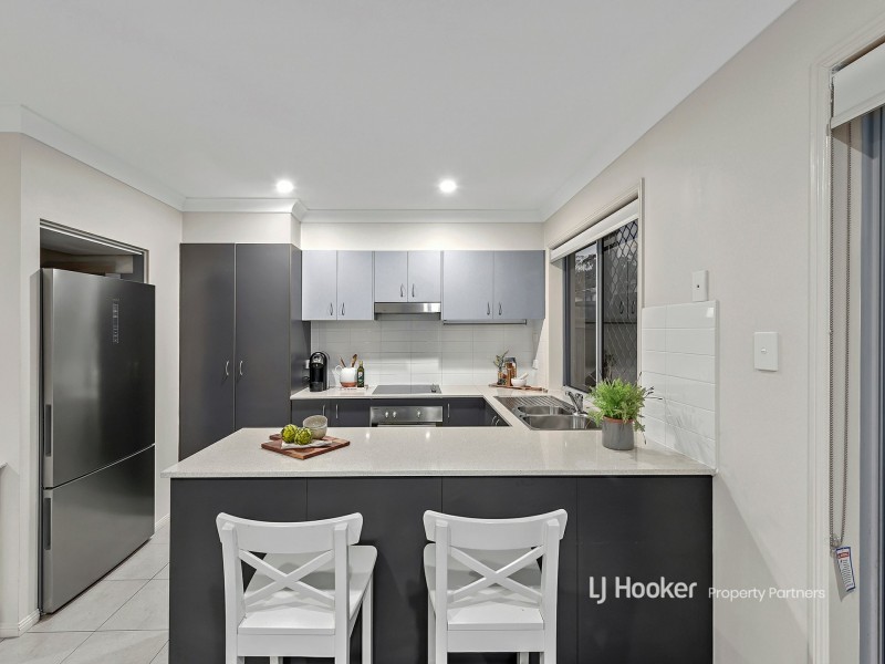 2/360 Benhiam Street, Calamvale QLD 4116