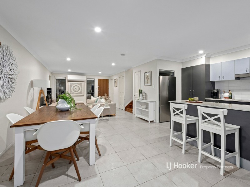 2/360 Benhiam Street, Calamvale QLD 4116