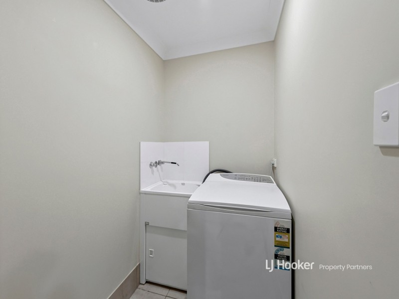 2/360 Benhiam Street, Calamvale QLD 4116