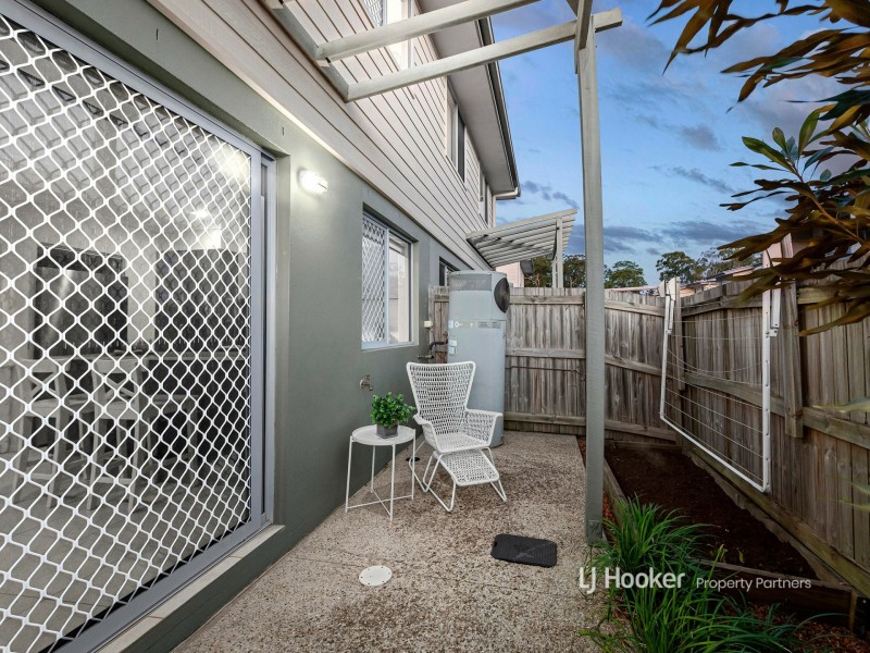 2/360 Benhiam Street, Calamvale QLD 4116