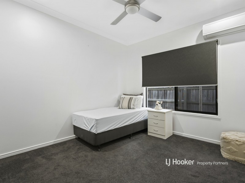 48 Juniper Circuit, Stretton QLD 4116