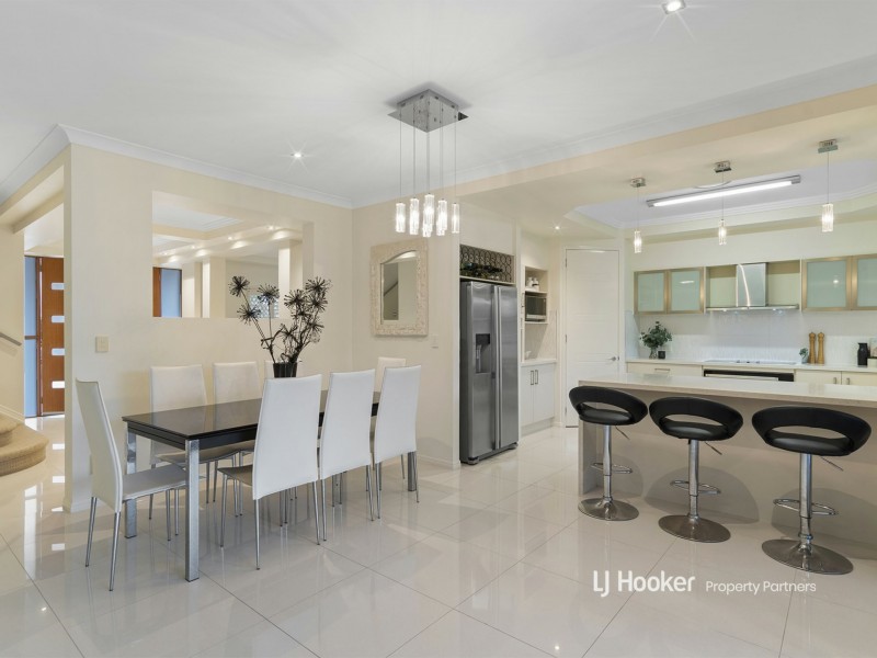 9 Slobodian Avenue, Eight Mile Plains QLD 4113