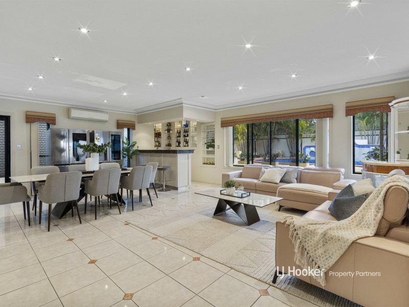 56 Poinciana Crescent, Stretton QLD 4116