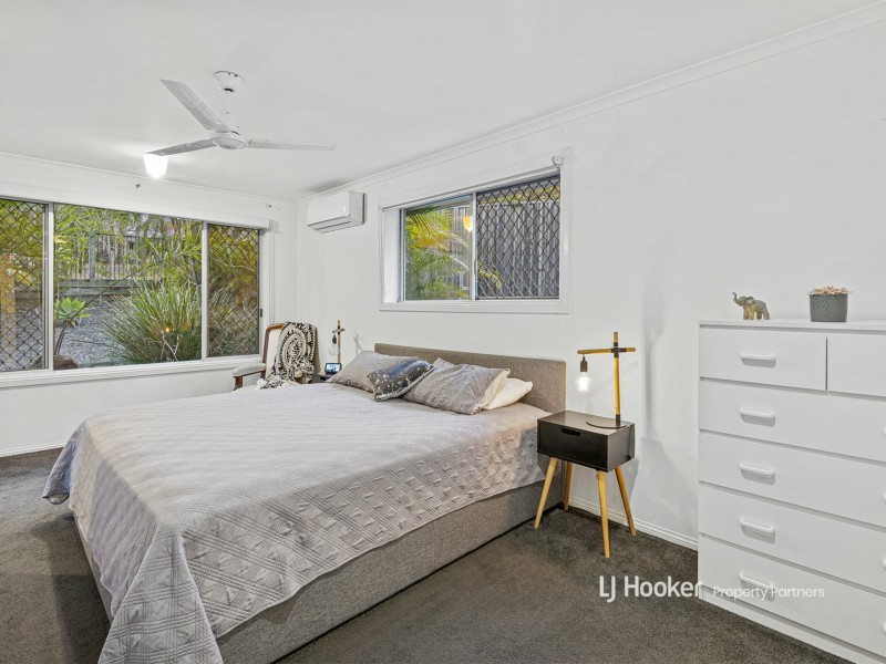100 Dennis Road, Springwood QLD 4127