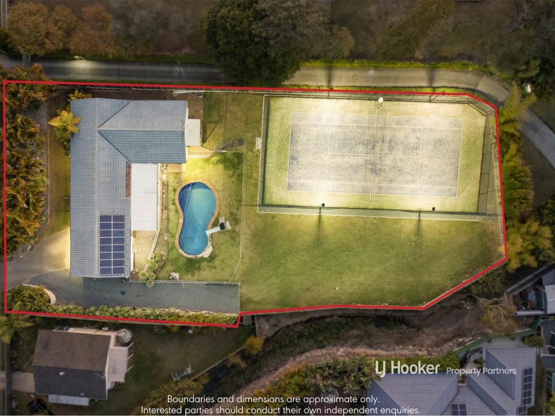 100 Dennis Road, Springwood QLD 4127