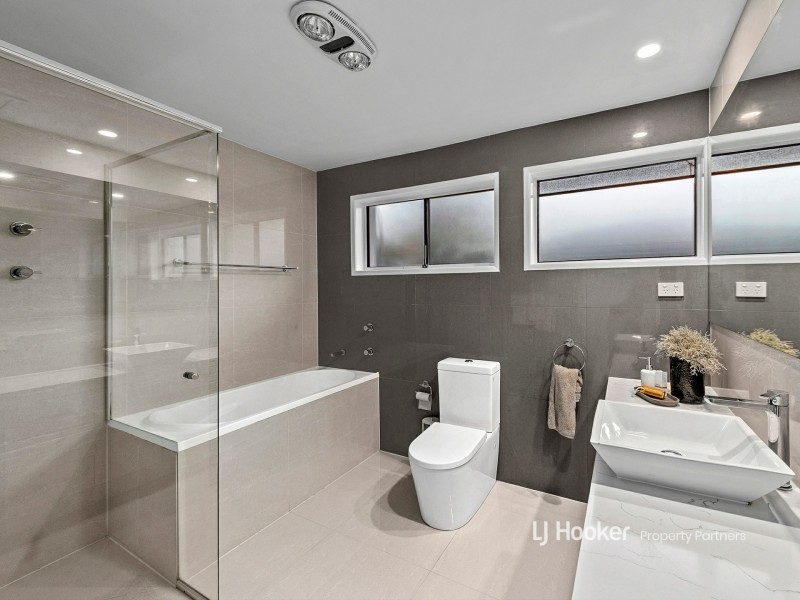 1 Wendy Place, Wishart QLD 4122