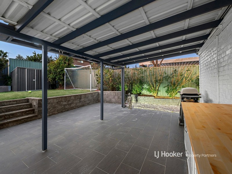 1 Wendy Place, Wishart QLD 4122