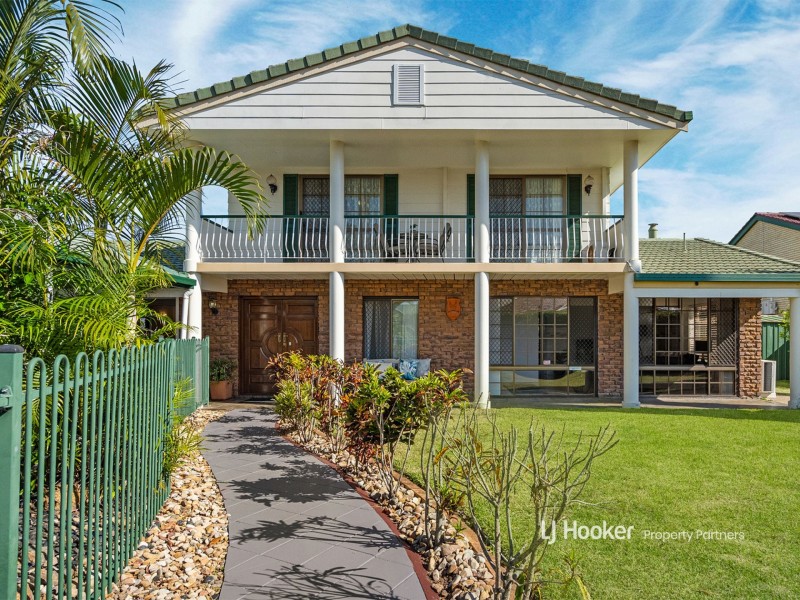 65 Oakleaf Street, Eight Mile Plains QLD 4113