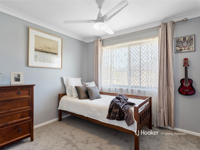 65 Oakleaf Street, Eight Mile Plains QLD 4113