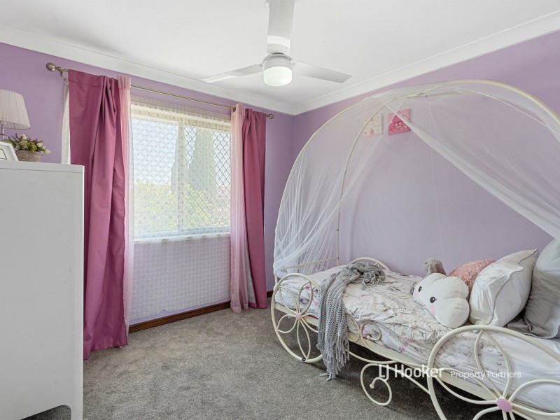 65 Oakleaf Street, Eight Mile Plains QLD 4113