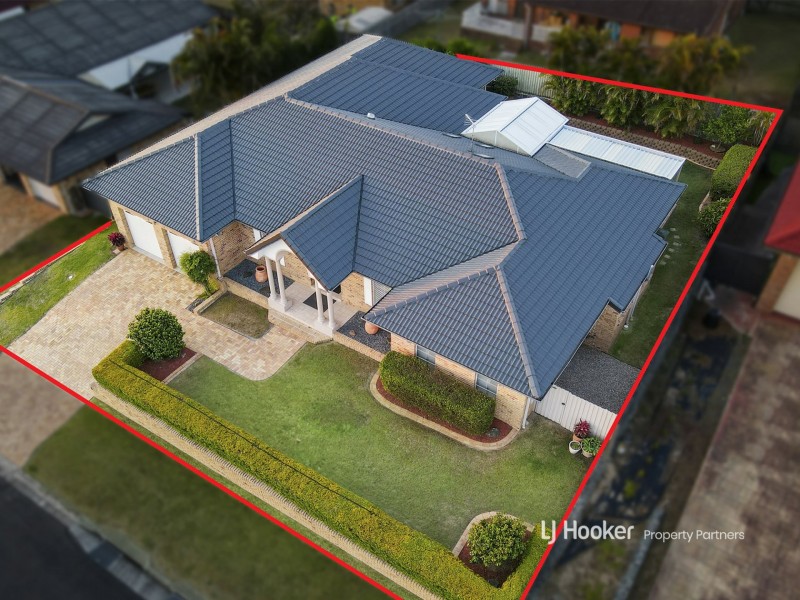 8 Lincoln Place, Stretton QLD 4116