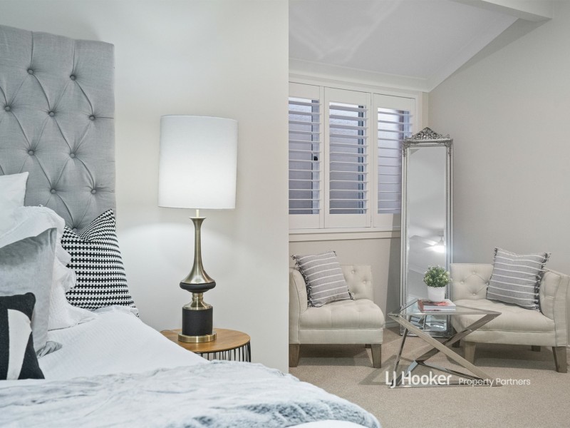 8 Lincoln Place, Stretton QLD 4116