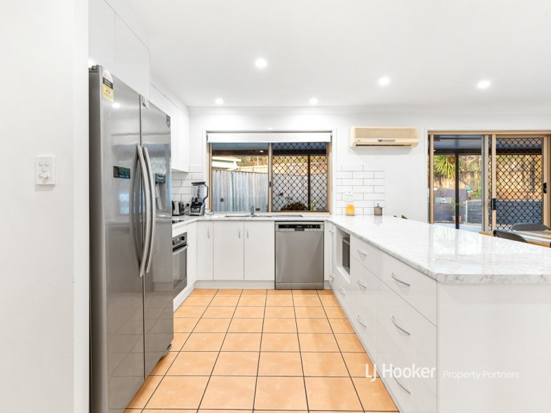 33 Hockey Street, Kuraby QLD 4112