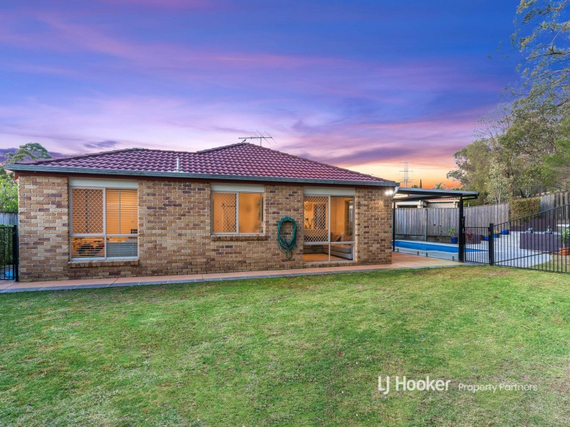 33 Hockey Street, Kuraby QLD 4112