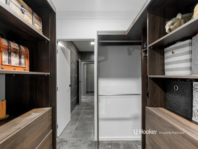 22 Escalade Circuit, Pallara QLD 4110