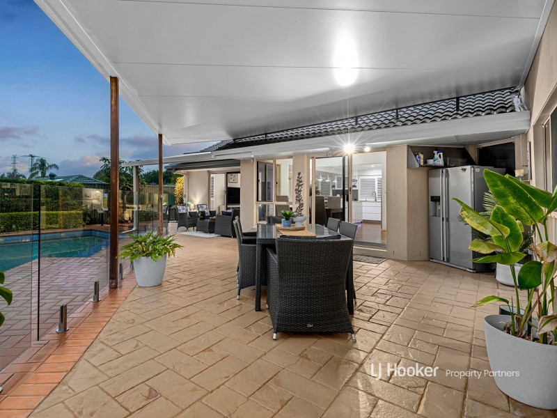 7 Lexington Place, Wishart QLD 4122