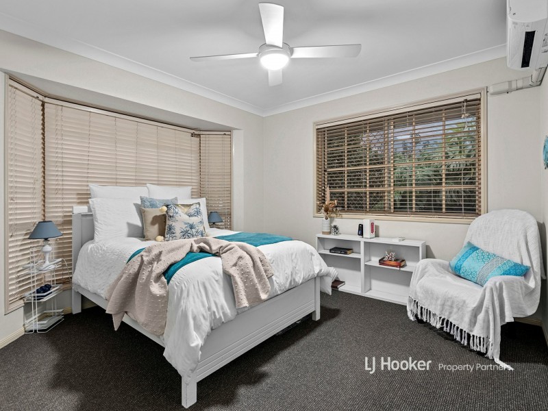 7 Lexington Place, Wishart QLD 4122