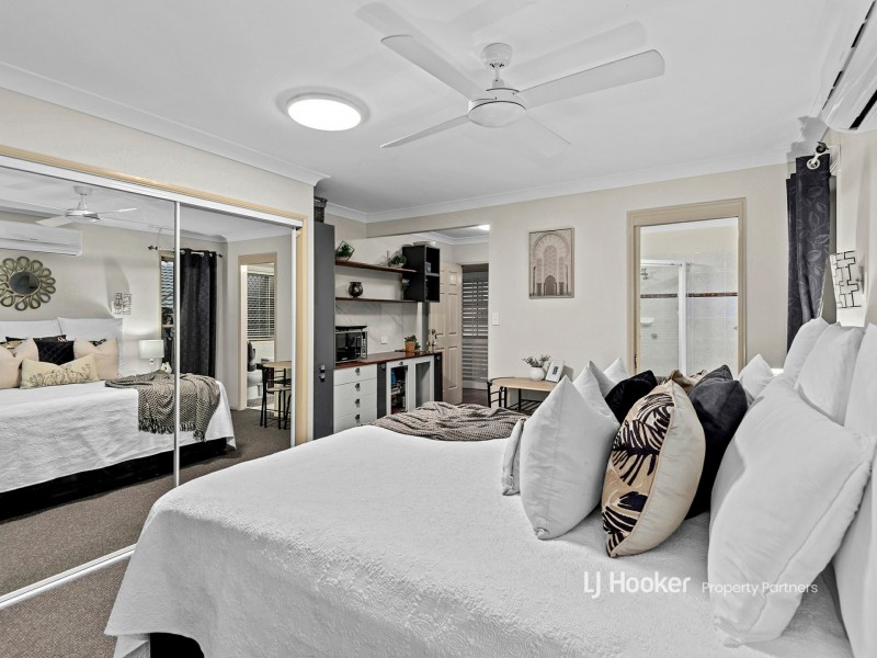 7 Lexington Place, Wishart QLD 4122