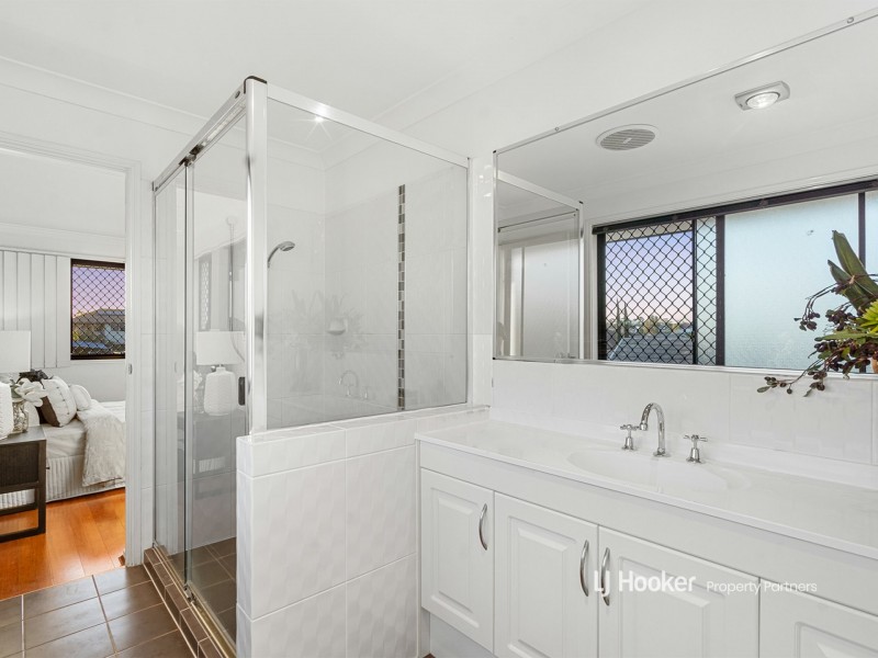 14 Trevi Close, Eight Mile Plains QLD 4113