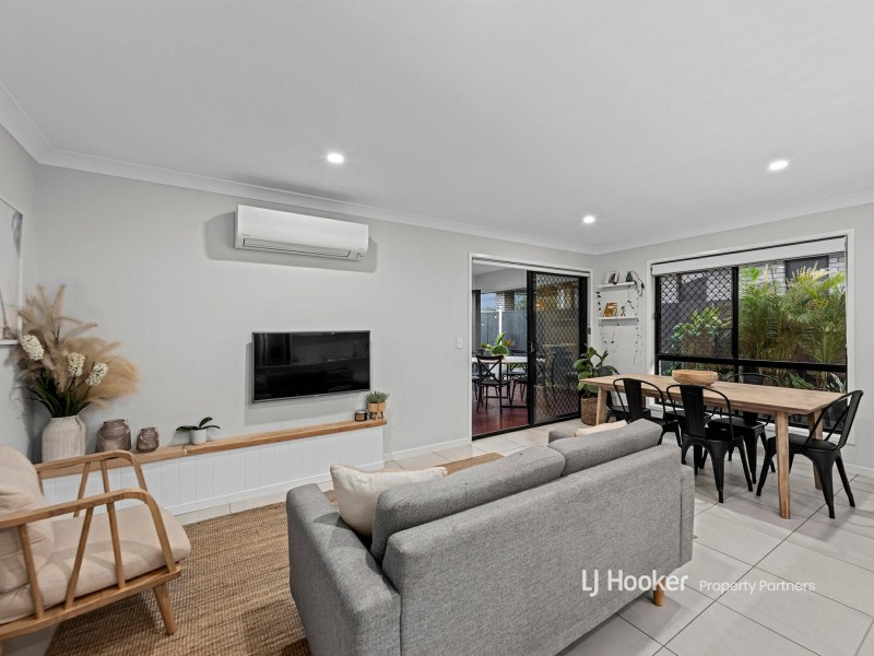 4 Indigo Lane, Park Ridge QLD 4125