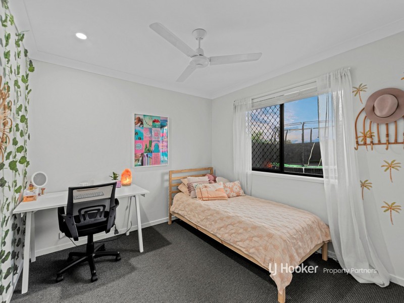 4 Indigo Lane, Park Ridge QLD 4125