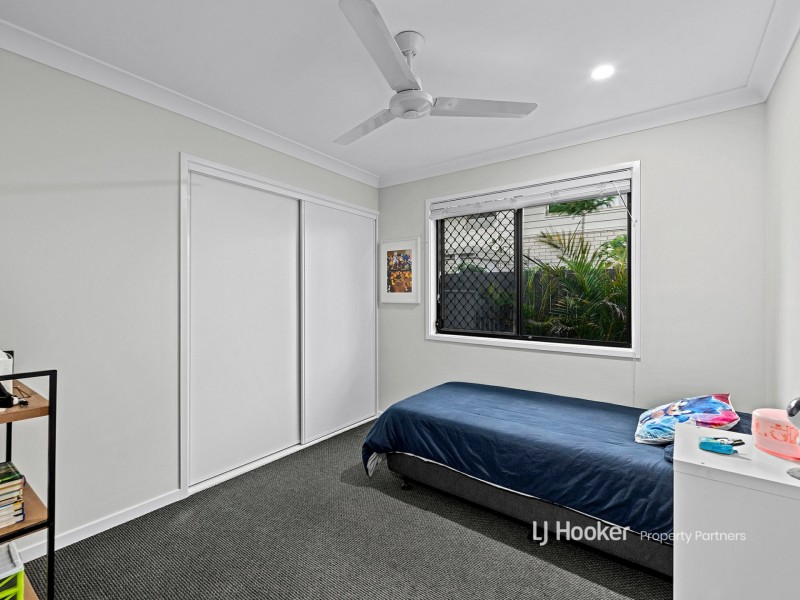 4 Indigo Lane, Park Ridge QLD 4125