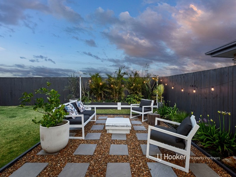 4 Indigo Lane, Park Ridge QLD 4125