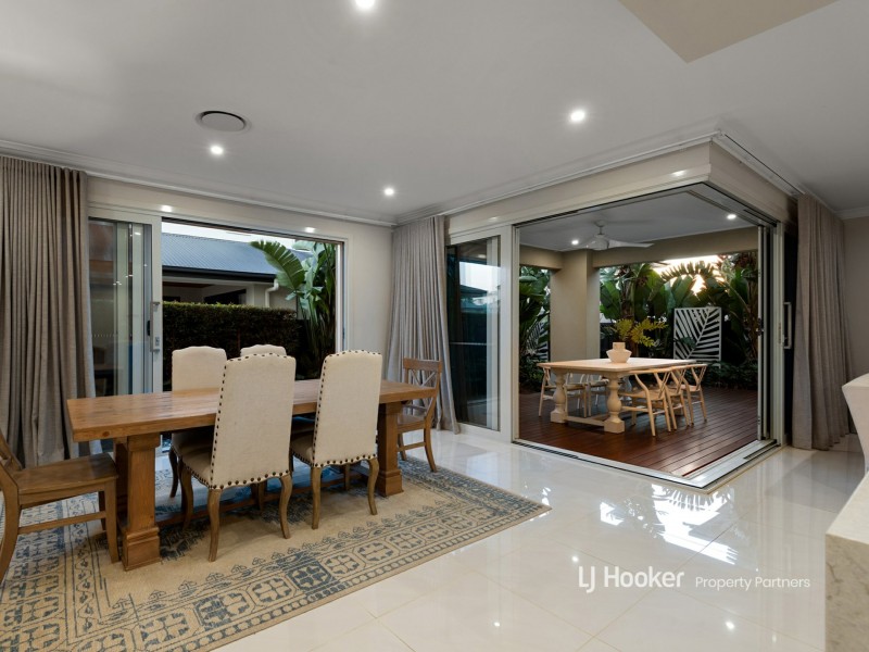 6 Grand Street, Rochedale QLD 4123