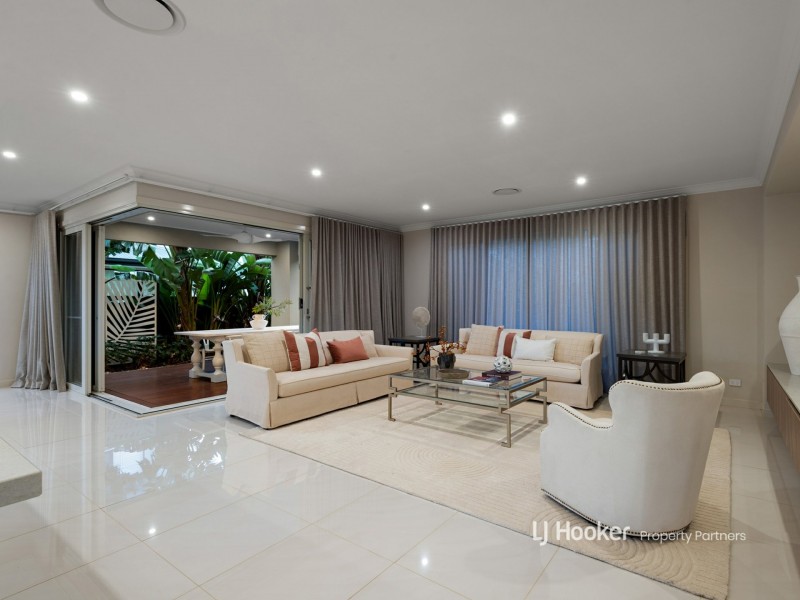 6 Grand Street, Rochedale QLD 4123