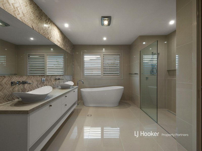 6 Grand Street, Rochedale QLD 4123