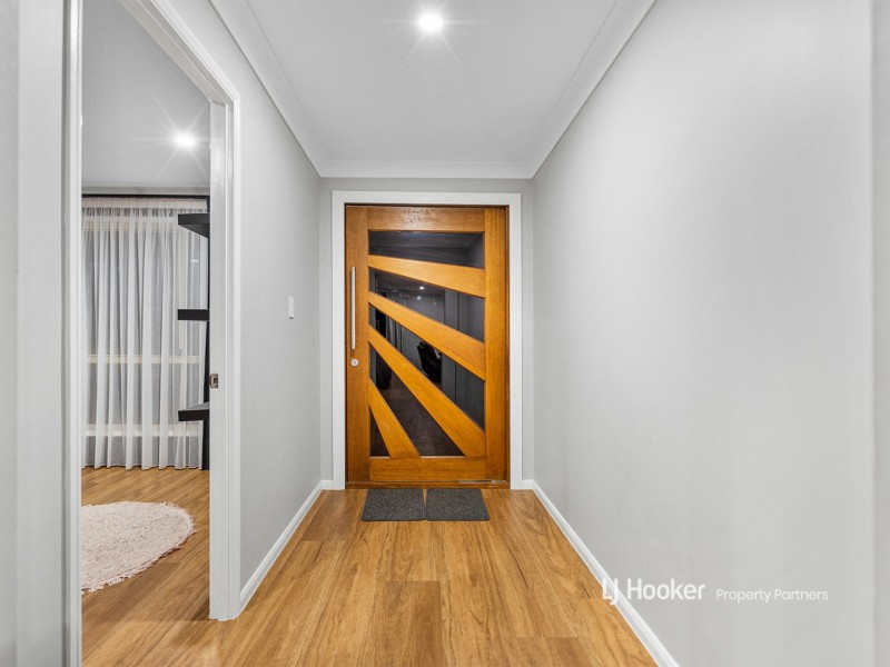 36 Riverina Court, Chambers Flat QLD 4133