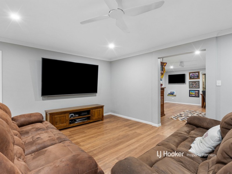 36 Riverina Court, Chambers Flat QLD 4133