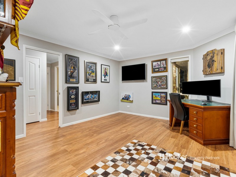 36 Riverina Court, Chambers Flat QLD 4133