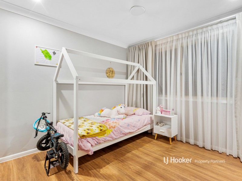 36 Riverina Court, Chambers Flat QLD 4133