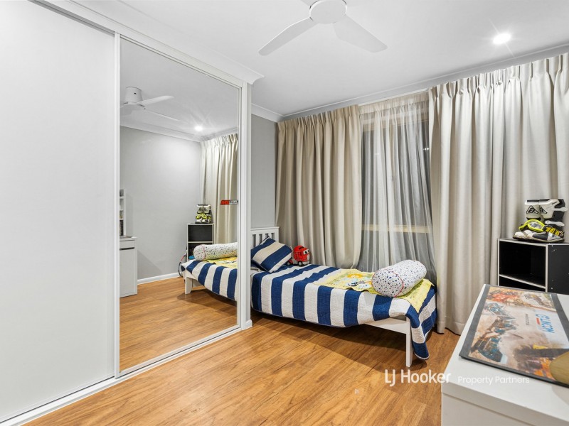 36 Riverina Court, Chambers Flat QLD 4133