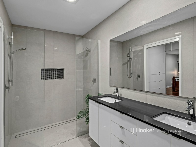 19 Winthrop Street, Wishart QLD 4122