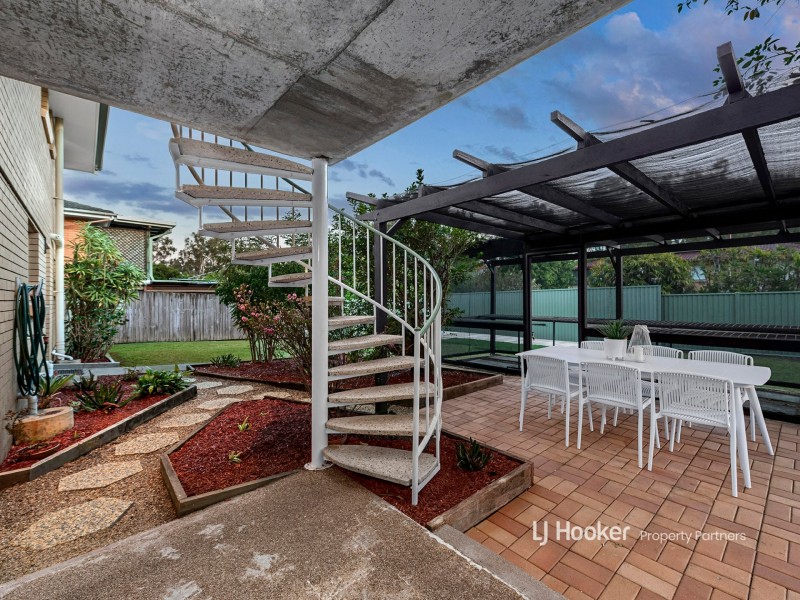 31 Morialta Street, Mansfield QLD 4122