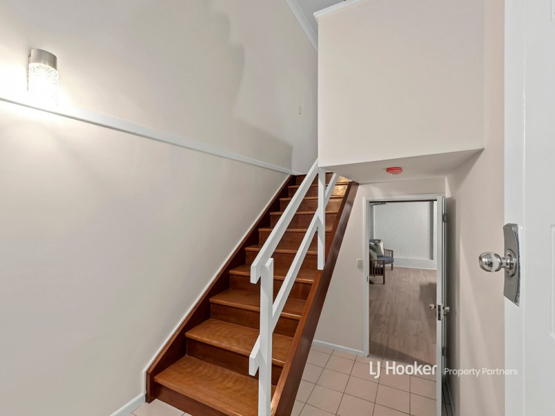 31 Morialta Street, Mansfield QLD 4122